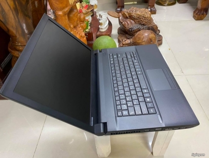 laptop toshiba pro -A50 dòng máy của dianh nghiệp i5 siêu bền