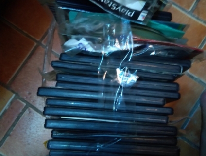 Cần bán 30 đĩa game ps2 cũ còn chơi tốt