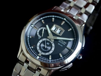 Đồng hồ Citizen Eco-Drive Perpeptual Lịch vạn niên chất, giá tốt