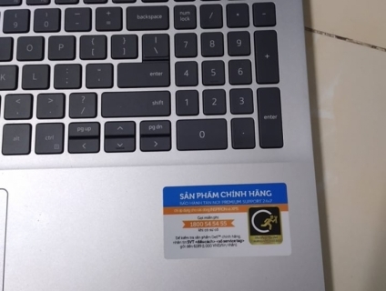 Lỡ mua máy Dell 5593 nên bán lại. Còn BH 11 tháng (i5/8gb/256gb/2gb)