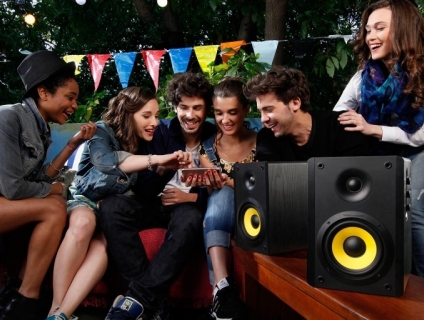 Loa Bluetooth cao cấp Thonet Vander Kurbis của Đức