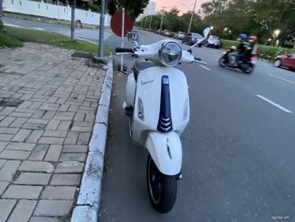 Cần bán: Vespa Primavera S 125 - Xe lướt giá rẻ