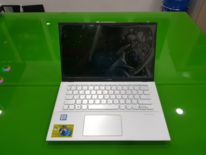 Bán Asus VivoBoook A412FA Core i5 - 8265U Ram 8 SSD Như new