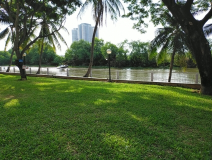 Bán gấp căn hộ chung cư cao cấp Homyland 2