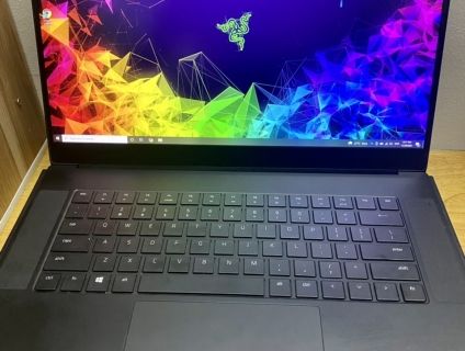 Razer blade 15-i7 8750H-16gb-1T-2070 - 144hz