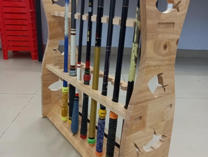 Kệ trưng bày cần câu máy