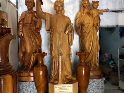 Tượng công giáo cao 2m