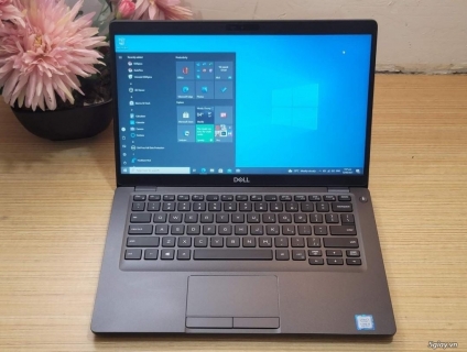 Dell Latitude 5400: i5-8365u, 8GB, 256GB, 14"FullHD touch