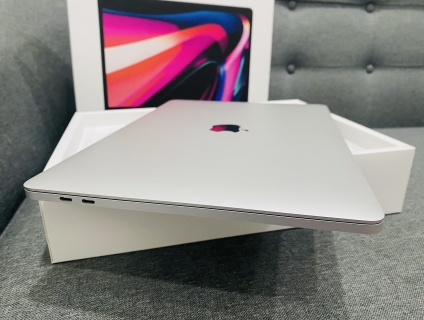 Macbook Pro M2 8GB/256GB Màu Silver Likenew đẹp keng