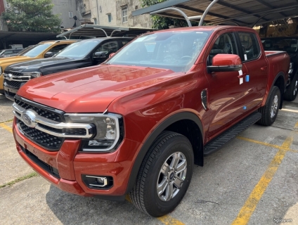 Ford Ranger phiên bản mới , hỗ trợ trả góp 80% , trong 8 năm