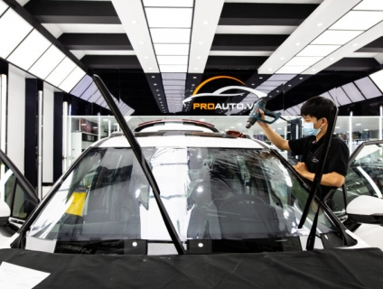 Gói Eco Premium của phim cách nhiệt 3M Crystalline cho ô tô