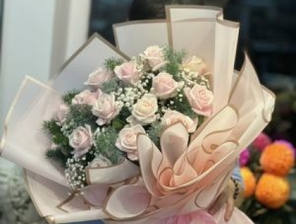 Bó hoa hồng phấn 399k