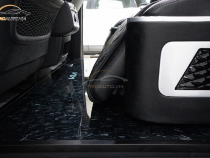 Kia Carnival độ nội thất với các mẫu sàn cực chất