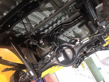 Dịch vụ phủ gầm ô tô