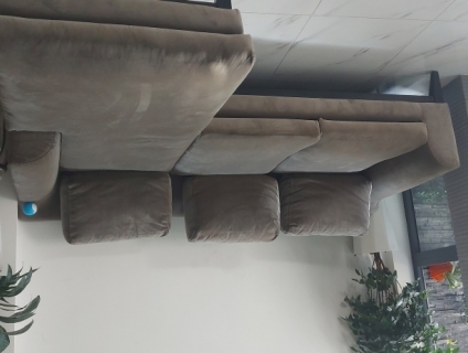 Thanh lý bộ sofa boc nhung xám còn mới 96%, sofa chữ L
