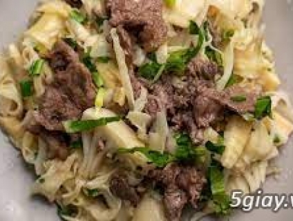 Măng Xào Thịt Bò Thơm Phức, Giòn Sật