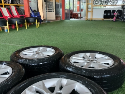 Thanh lí bộ mâm Lốp Innova R16 5x114.3