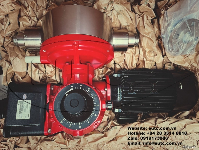 Bơm định lượng Jesco Memdos MR 400