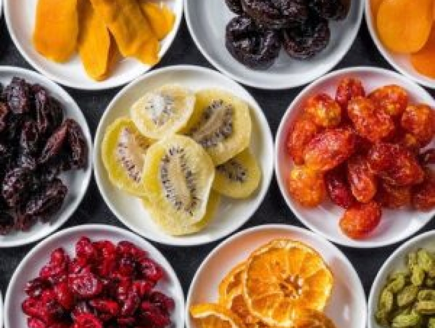 4 Ăn trái cây sấy có tốt không?