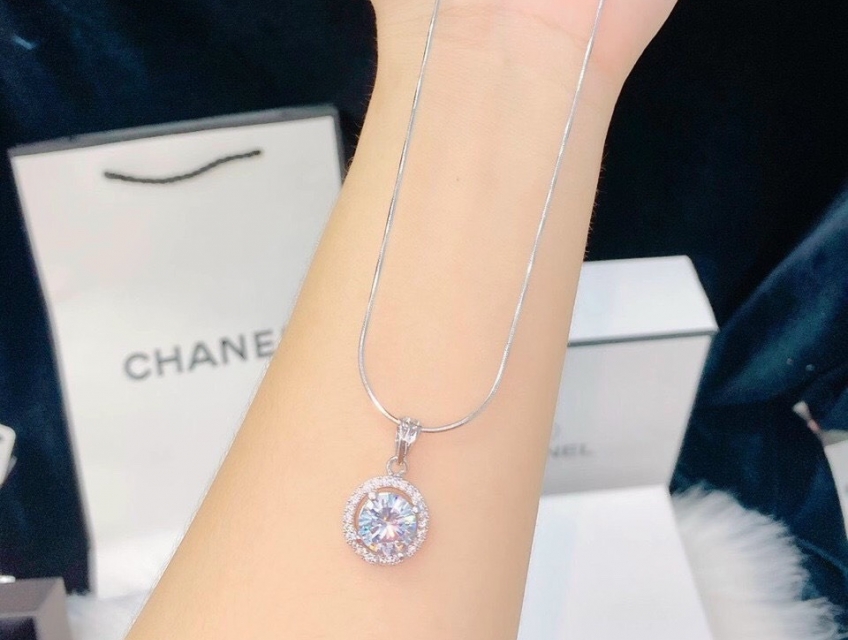 dây chuyền bạch kim- phụ kiện cao cấp mới nhất 2023