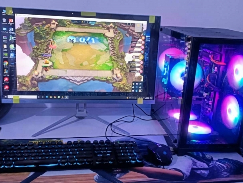Trọn Bộ PC Giá Rẻ Chơi Game Ngon, Case Bể Cá Full Led + Màn 24inch new