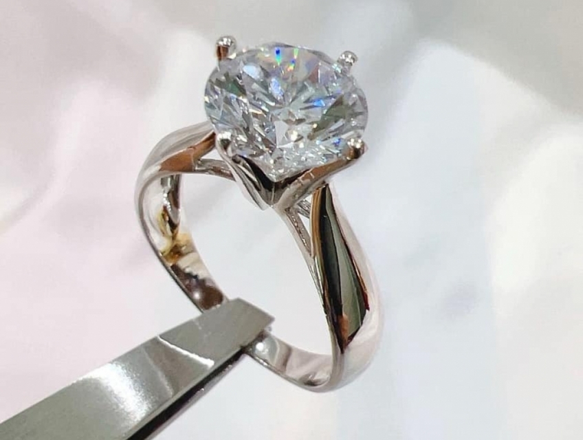 Những mẫu nhẫn kim cương xinh xắn