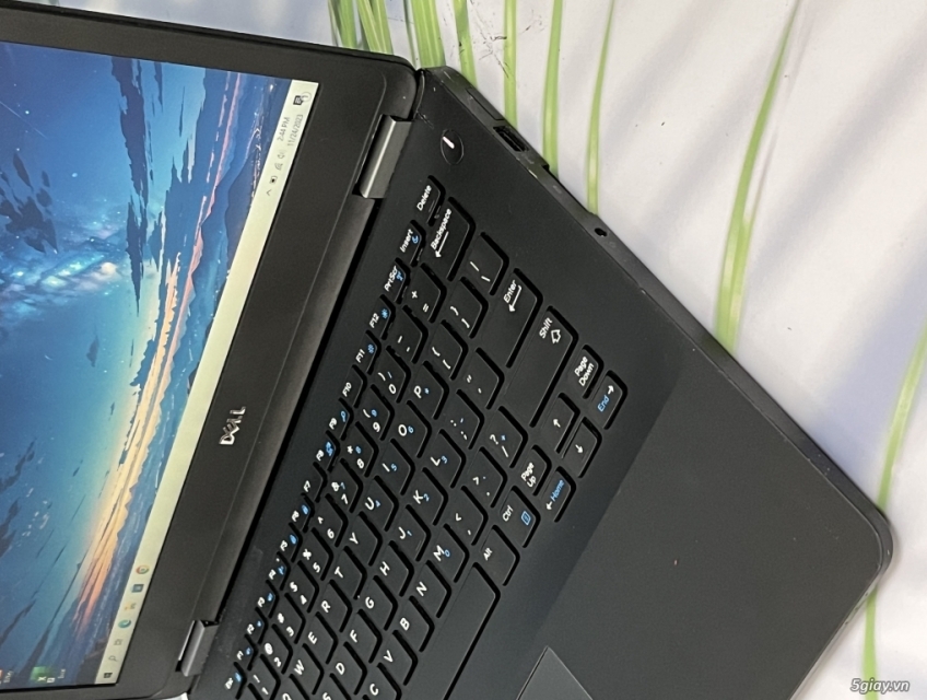 Dell Latitude E7470 i5-6300/8G/128GB