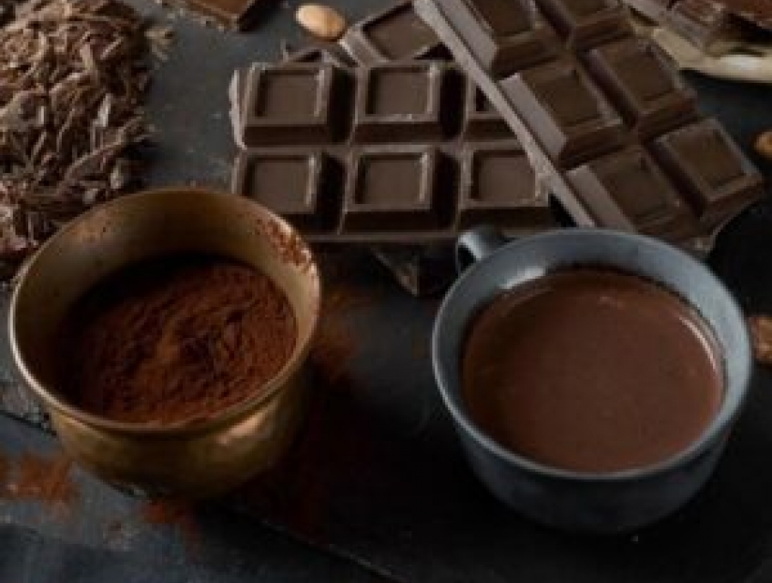 SOCOLA ĐEN LOẠI NÀO ĐƯỢC CÁC TÍN ĐỒ SÀNH ĂN SĂN ĐÓN?