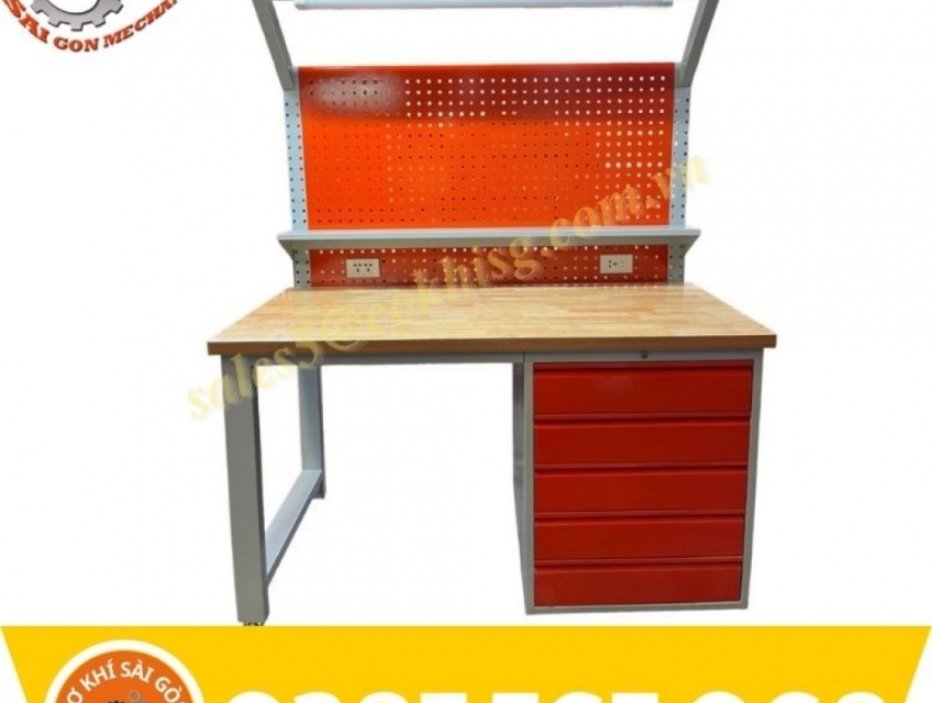 Bàn thao tác công nghiệp cho nhà xưởng