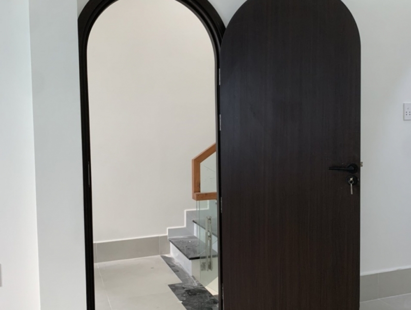 Cửa vòm nhựa Composite chống ẩm tuyệt đối.