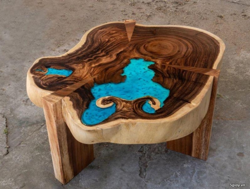 Bàn epoxy là gì | Nghệ thuật sáng tạo gỗ và keo epoxy.