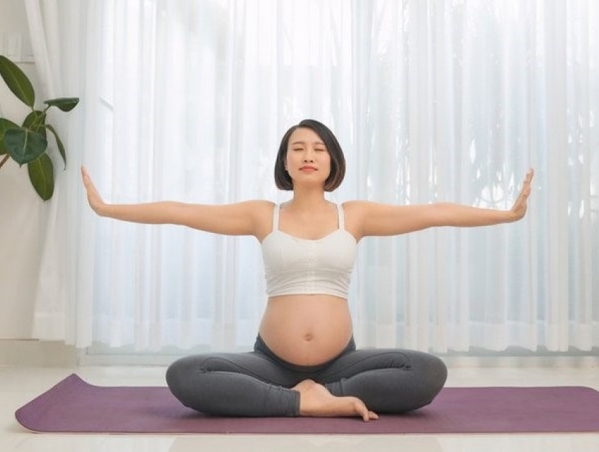 Nguyên nhân mẹ bầu nhức mỏi tay chân khi mang thai 3 tháng đầu và cách