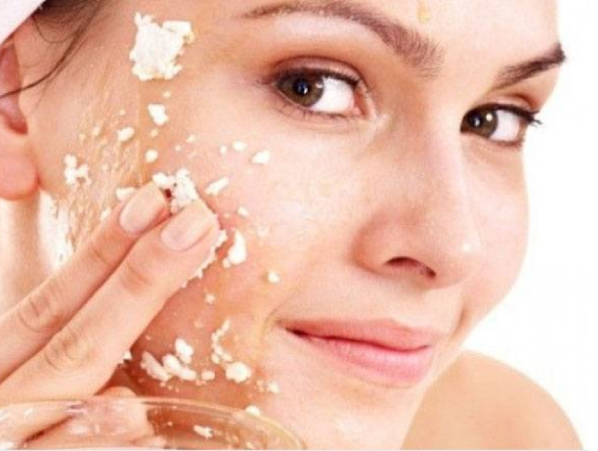 Những công dụng của nước tẩy trang mà bạn chưa biết