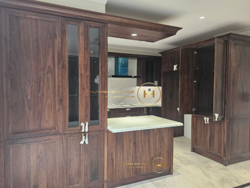 tủ bếp gỗ tự nhiên hiện đại đẹp giá tốt