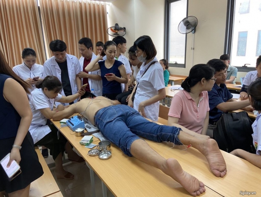 địa chỉ uy tín học chứng chỉ xoa bóp bấm huyệt - vật lý trị liệu tại Đà NẴng, Hội An