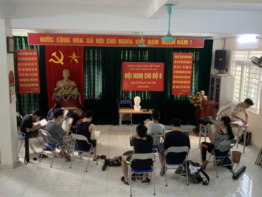 Dạy vẽ ôn thi Kiến trúc ở Liễu giai Ba đình