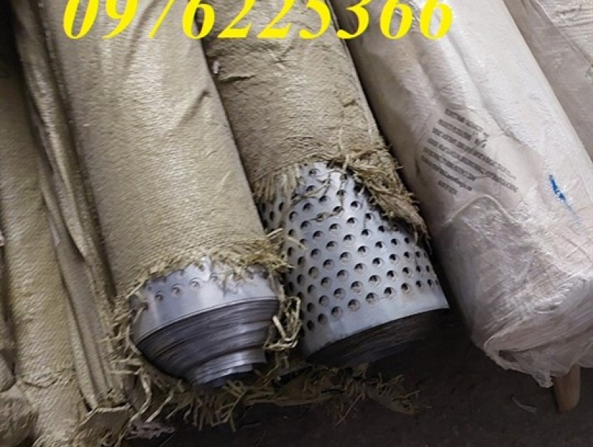 Tôn đột lỗ tròn khổ 1m x 20m