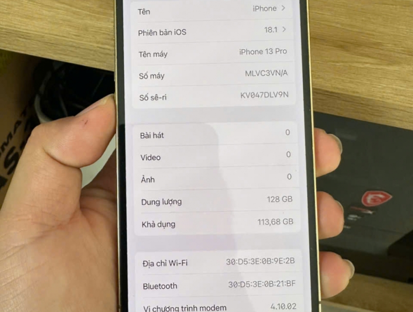13 pro 128g màu gold quốc tế !