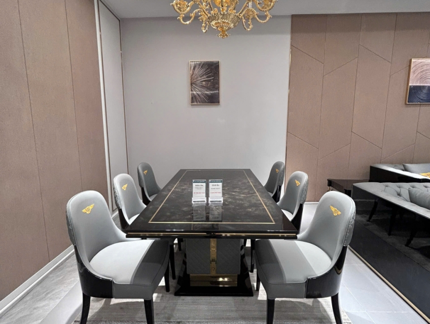 bộ bàn ăn phong cách Ý