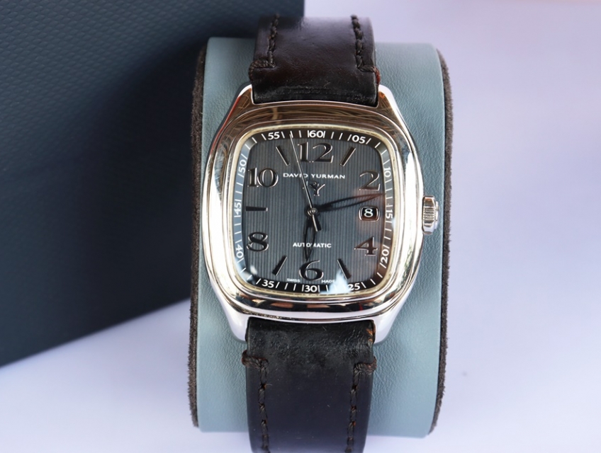 Đồng hồ Nam David Yurman Belmont Automatic - Mặt vuông Cọc số học trò