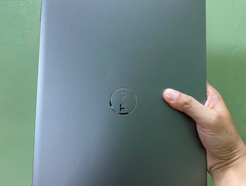 Dell Latitude 7440 i7 1355u Ram 16G SSD 512G BH Dell 2028 Win 11 Pro