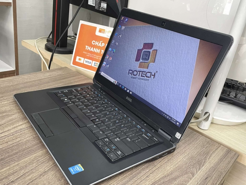 Dell 7440 i3-4010U 8GB SSD 128GB 14inch Pin 2H