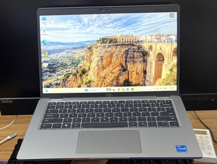 Dell Latitude 5440 thế hệ 13 2023 i5-1345U/16G/512G Zin đẹp