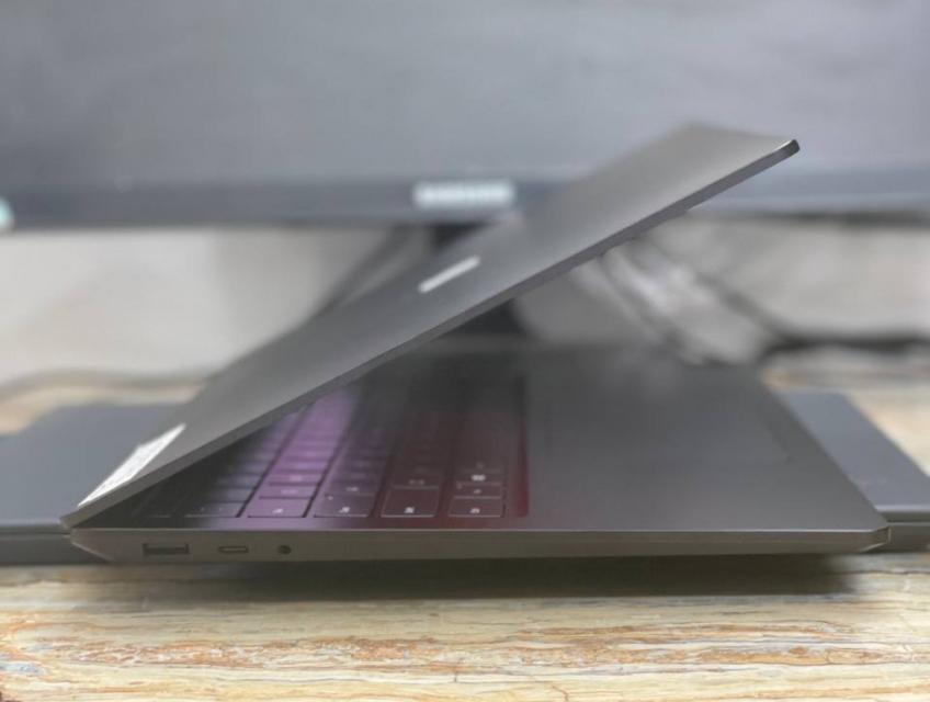 Surface Laptop 3 – Màn 2.2K Cảm Ứng, Siêu Nhẹ, Siêu Sang!