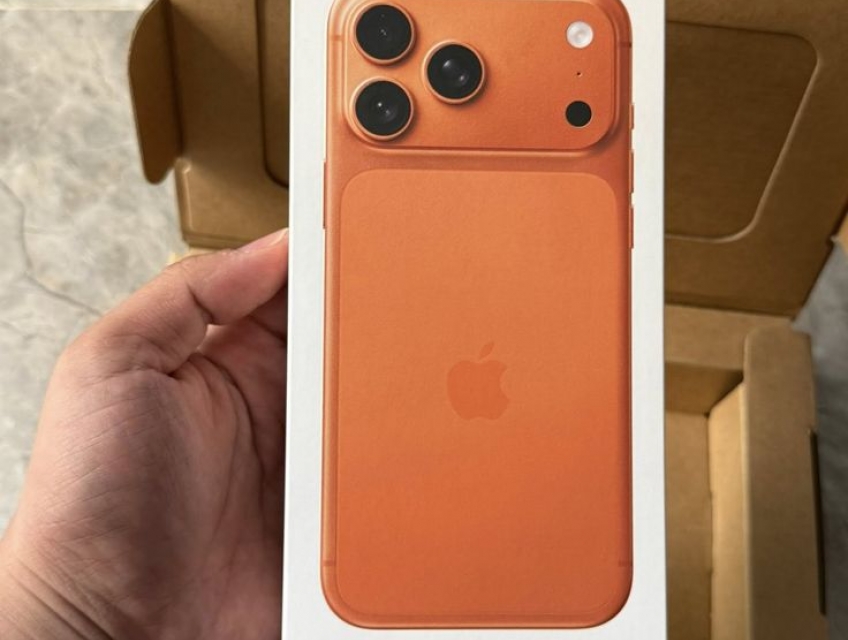 Với 25 triệu, nên mua iPhone 16 Pro Max cũ hay iPhone 17 mới?