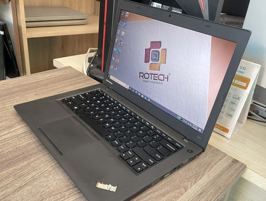 Lenovo thinkpad T440 i5-4300U 8GB 120GB Pin 3-4H