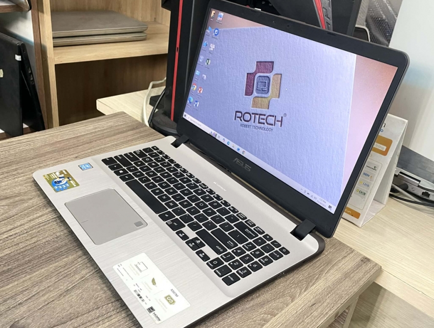 Asus X507M Pentium N5000 4GB SSD 128GB Pin 3-4H