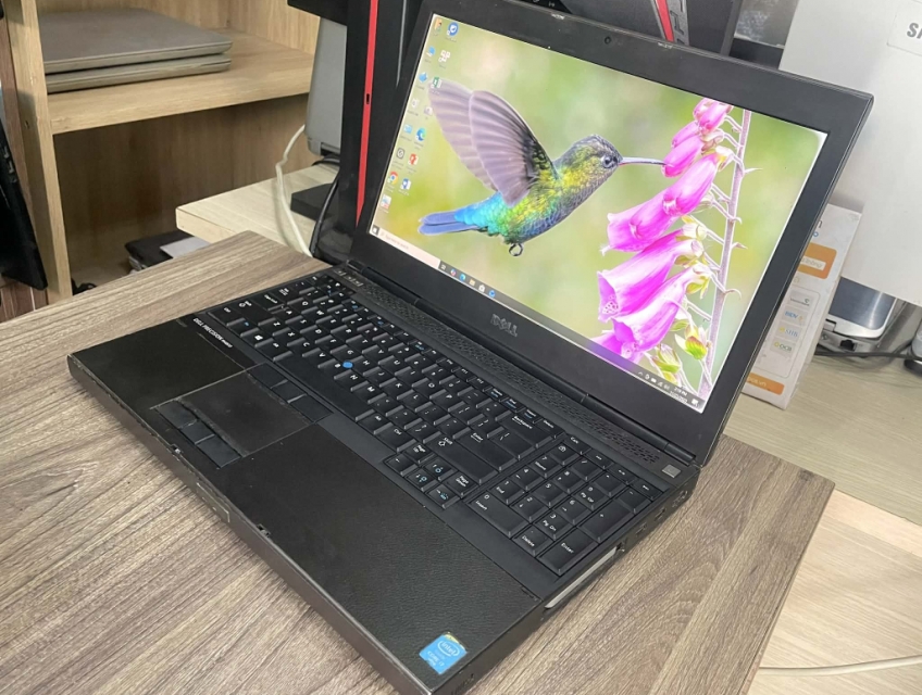 Dell Precision M4800 i7-4800MQ 8GB 128GB 15.6inch