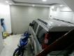 Cần bán nhà Cách Mạng Tháng 8 ô tô đậu trong nhà.