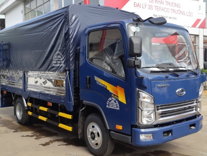 GIÁ SẬP SÀN XE TẢI TERA240L THÙNG KÍN  2,4  TẤN
